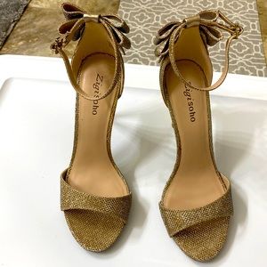 Who doesn’t love sparkle???